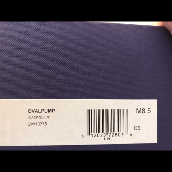 NWT Stuart Weizmann Black Suede Pump with Chain Heel - Picture 2 of 5